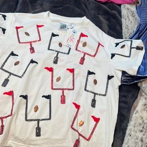 NWT QOS field goal post shirt